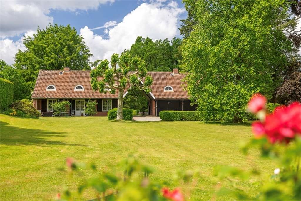 Immobilie in Gödenstorf - Landsitz nahe Luhmühlen: auf Parkgrundstück mit Bauplatz und Weideflächen in der Lüneburger Heide - Bild 2