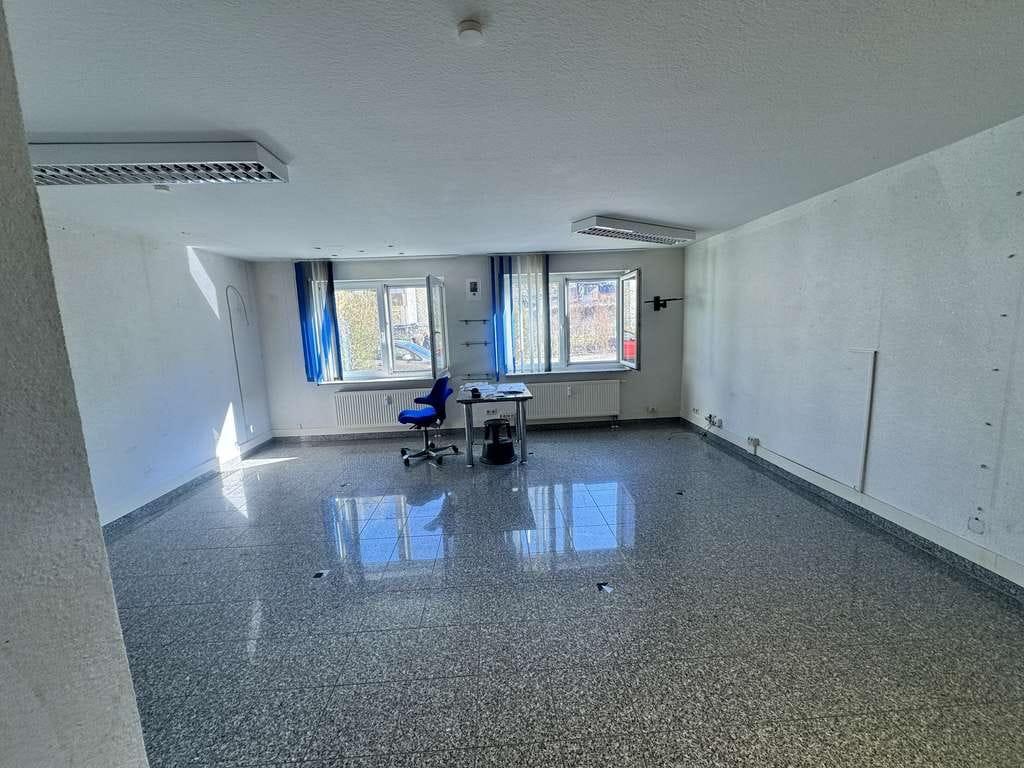 Immobilie in Oedheim - Erdgeschoss 2 Zimmer Einheit mit WC, Dusche und Stellplatz plus TG - Bild 0