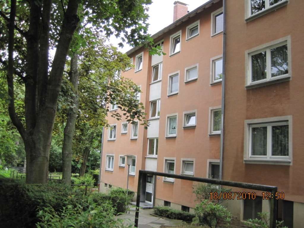 Immobilie in Friedrichsdorf - Kapitalanlage! Vermietete 4-Zimmerwohnung mit Balkon in Friedrichsdorf - Bild 0