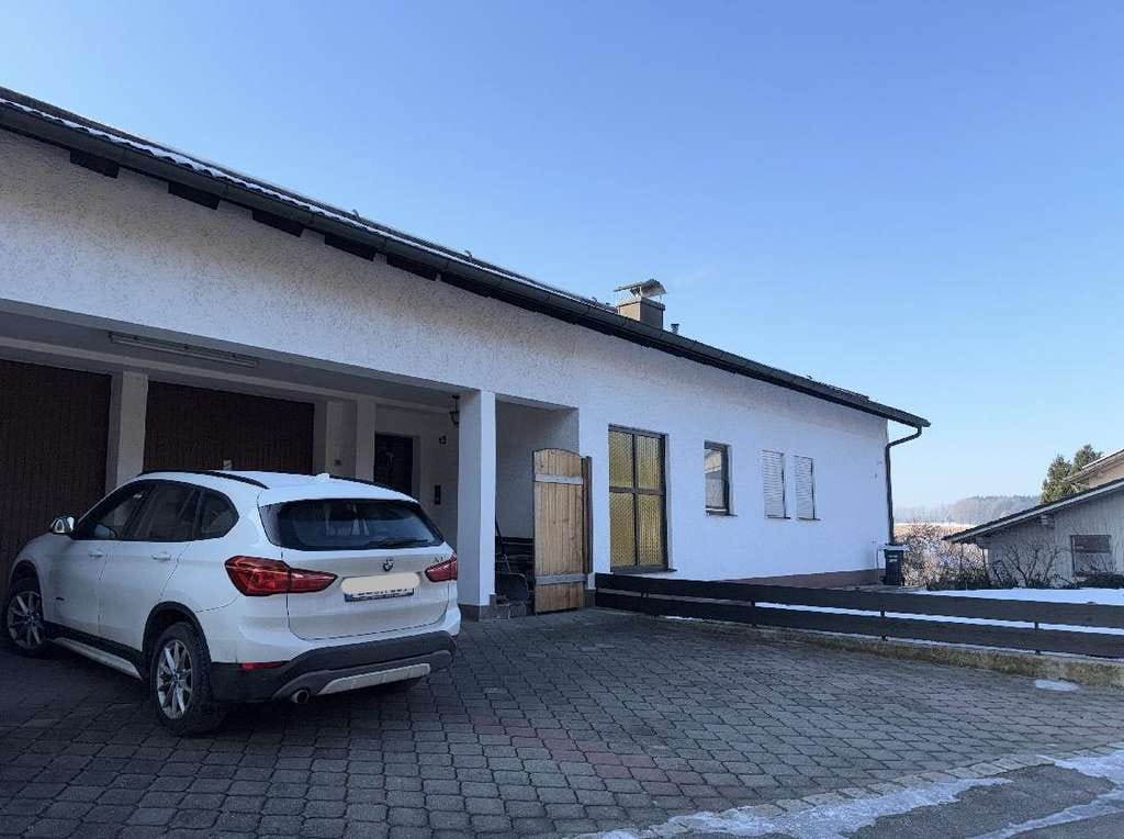 Immobilie in Eggenfelden - Zuhause mit Herz: Ihr neues Mehrgenerationenhaus  in Eggenfelden wartet auf Sie ! - Bild 3