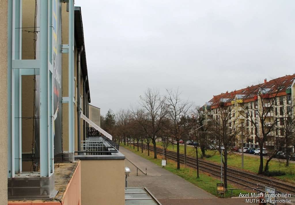Immobilie in Karlsruhe - Sonnenplatz in zentraler Lage - Appartement zum Selbstausbau - Bild 3