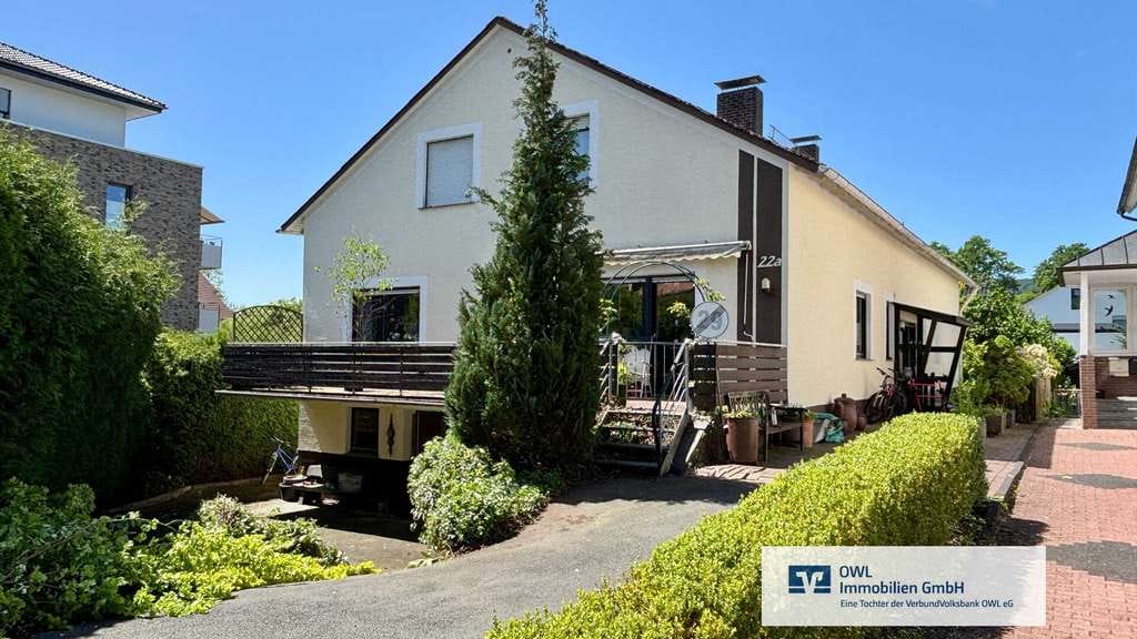 Immobilie in Bad Driburg - Wohnhaus mit Entwicklungspotenzial - Bild 0