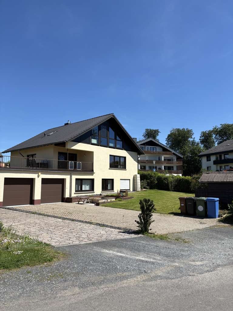 Immobilie in Ehlscheid - Ein Haus, das begeistert: Großzügiges Eckhaus mit Traum-Wohnbereich & XXL-Terrasse - Bild 0