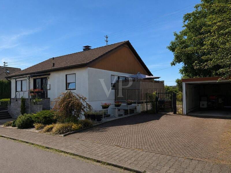 Immobilie in Bundenbach - NEUER PREIS: Bungalow mit ELW und vielen Möglichkeiten in Bundenbach!!! - Bild 0