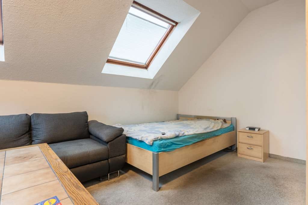 Immobilie in Pocking - Leben in direkter Nähe zum Zentrum 
1-Zimmer-Dachgeschoss-Appartement in Pocking - Bild 2