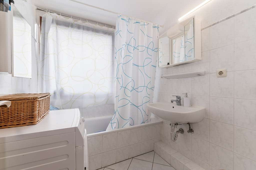Immobilie in Jesteburg - Kapitalanlage auf Erbbaugrundstück - langfristig vermietete Dachgeschosswohnung - Bild 3