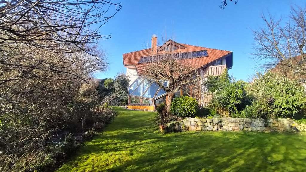 Immobilie in Bad Nenndorf - Architektenhaus mit Wintergarten, Sauna & Südterrasse – Ihr neues Zuhause! - Bild 2