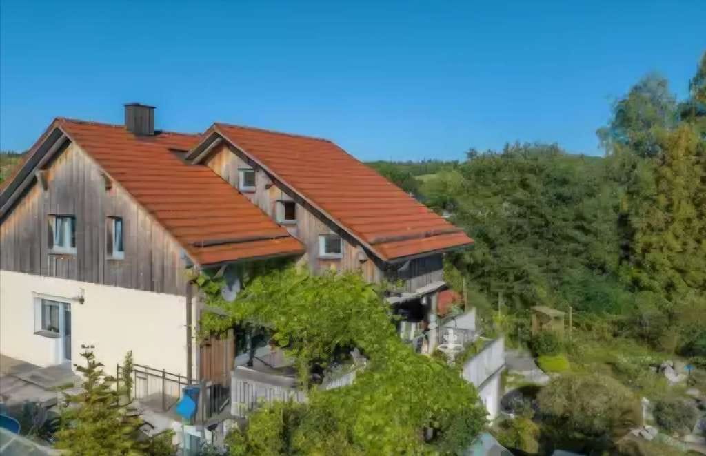 Immobilie in Salzweg - Wohnen und Arbeiten ideal kombiniert! - Bild 0
