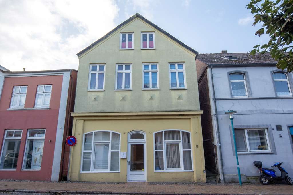 Immobilie in Bredstedt - Renditeträchtiges Objekt mit 4 Einheiten im Zentrum - Bild 0