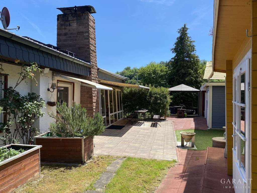 Immobilie in Wolfstein - Freistehender Bungalow in ruhiger Lage und absolut traumhafter Fernsicht! - Bild 4