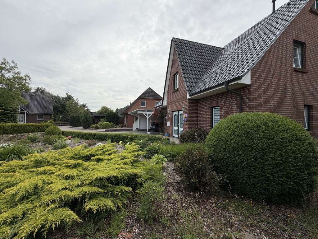 Immobilie in Hohn - Familienfreundliches Zuhause mit großem Garten und Sauna - Bild 0
