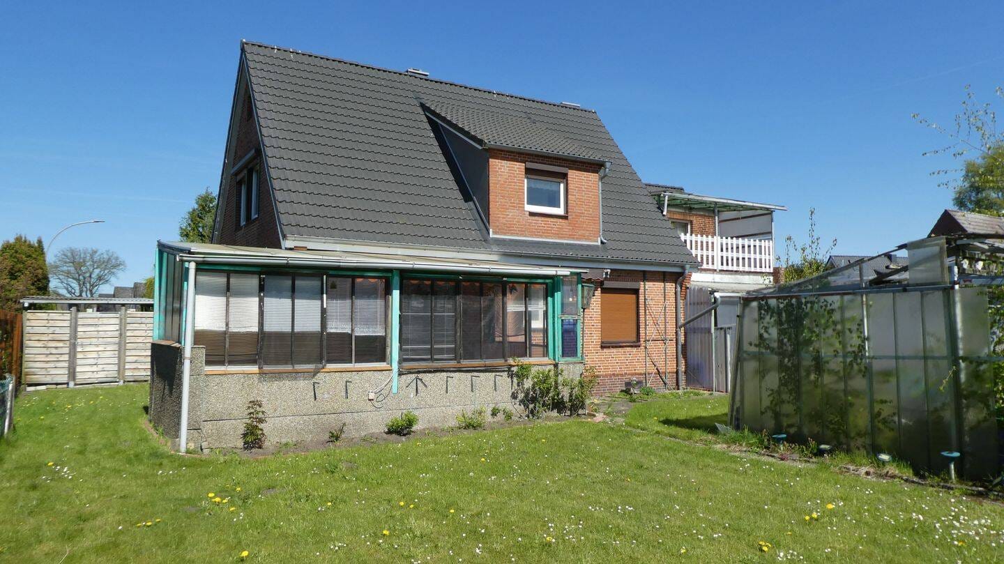 Immobilie in Kiebitzreihe - +++ Geräumiges Siedlungshaus mit großem Garten, Garage und Carport, in ruhiger Lage +++ - Bild 3