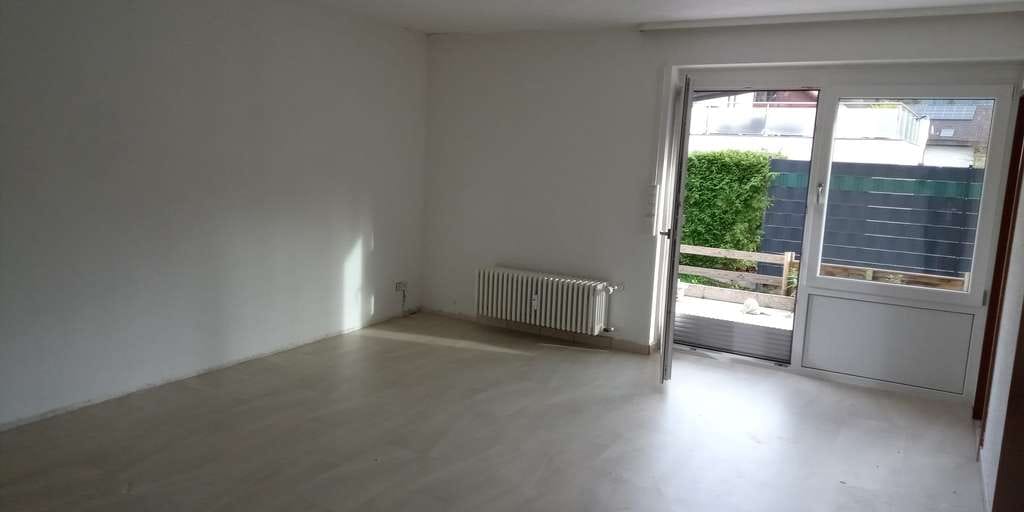 Immobilie in Bad Wildbad - Ruhige 1-Zimmer-Eigentumswohnung (UG) mit Tiefgaragenstellplatz in Bad Wildbad - Bild 2