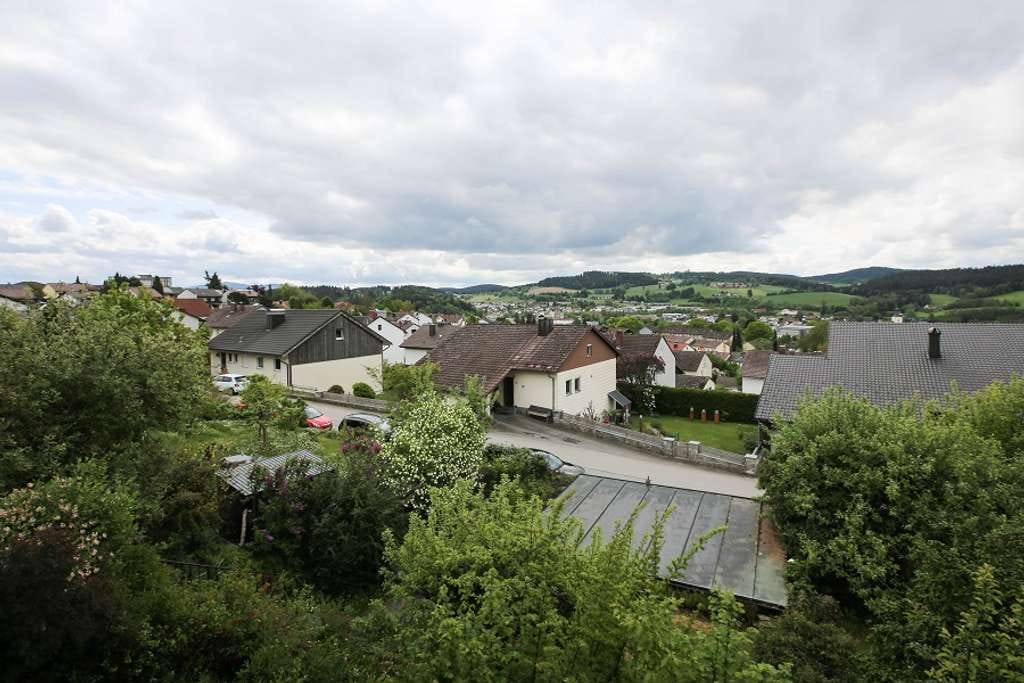 Immobilie in Regen - Sonne, Aussicht und Ruhe genießen! - Bild 0