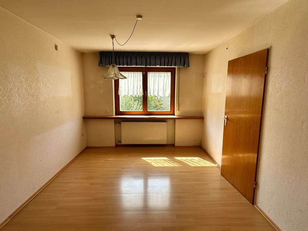 Immobilie in Dettenheim - GEMÜTLICHES Wohlfühl-Zuhause mit großem PLATZangebot in RUHIGER Lage in Liedolsh./Dett. - Bild 4