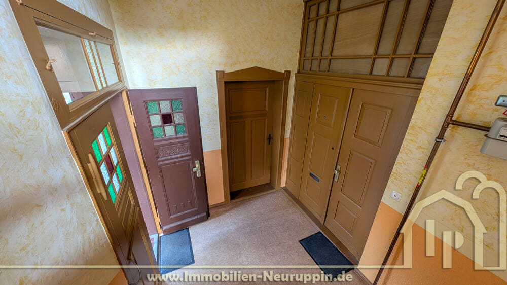 Immobilie in Rheinsberg - top saniertes Dreifamilienhaus mit Gartenhäuschen und RIESEN Garten in Rheinsberg (freie Einheiten!) - Bild 4