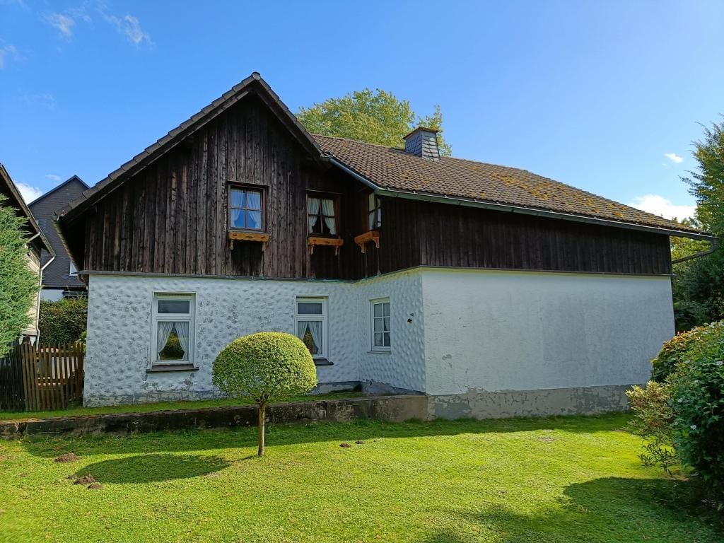 Immobilie in Schmallenberg - Familienfreundliches Wohnen - Bild 1