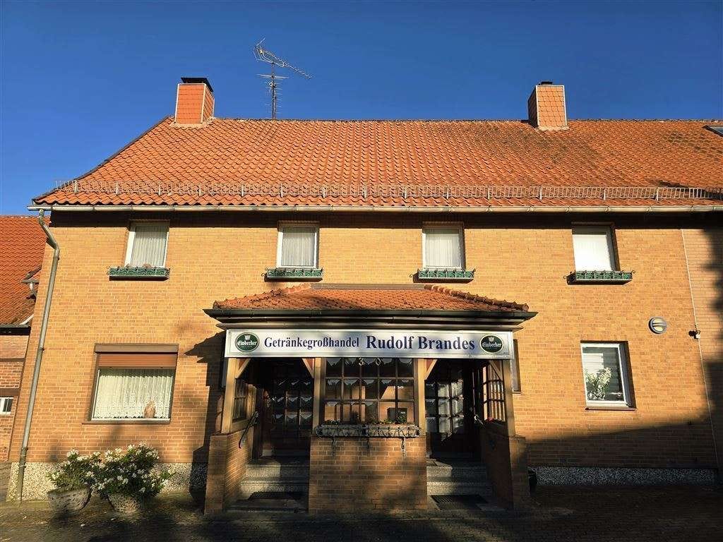 Immobilie in Sibbesse - Historische Fachwerkgebäude mit vielseitigen Nutzungsmöglichkeiten - Bild 2