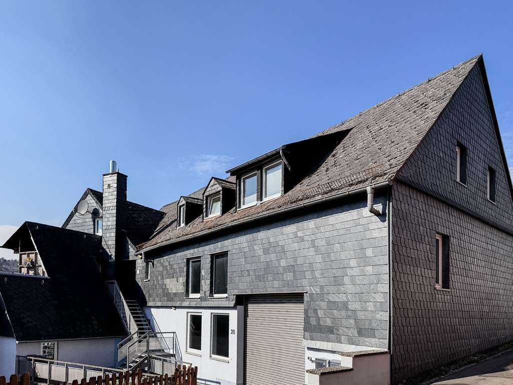 Immobilie in Idar-Oberstein - Mehrfamilienhaus oder Generationenhaus – Kapitalanlage oder Eigennutzung? - Bild 1