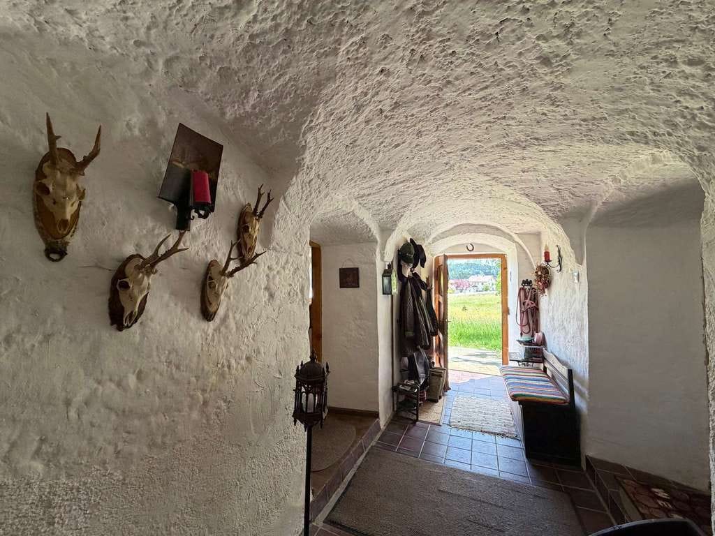 Immobilie in Breitenberg - Idyllisch gelegenes Einfamilienhaus ideal für Handwerker - Bild 1