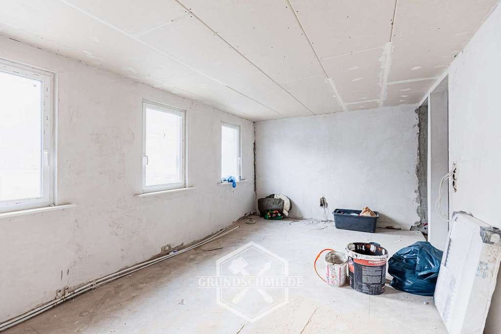 Immobilie in Köngen - Ihr Traumhaus zum Vollenden – gestalten Sie die letzten Details selbst - Bild 4