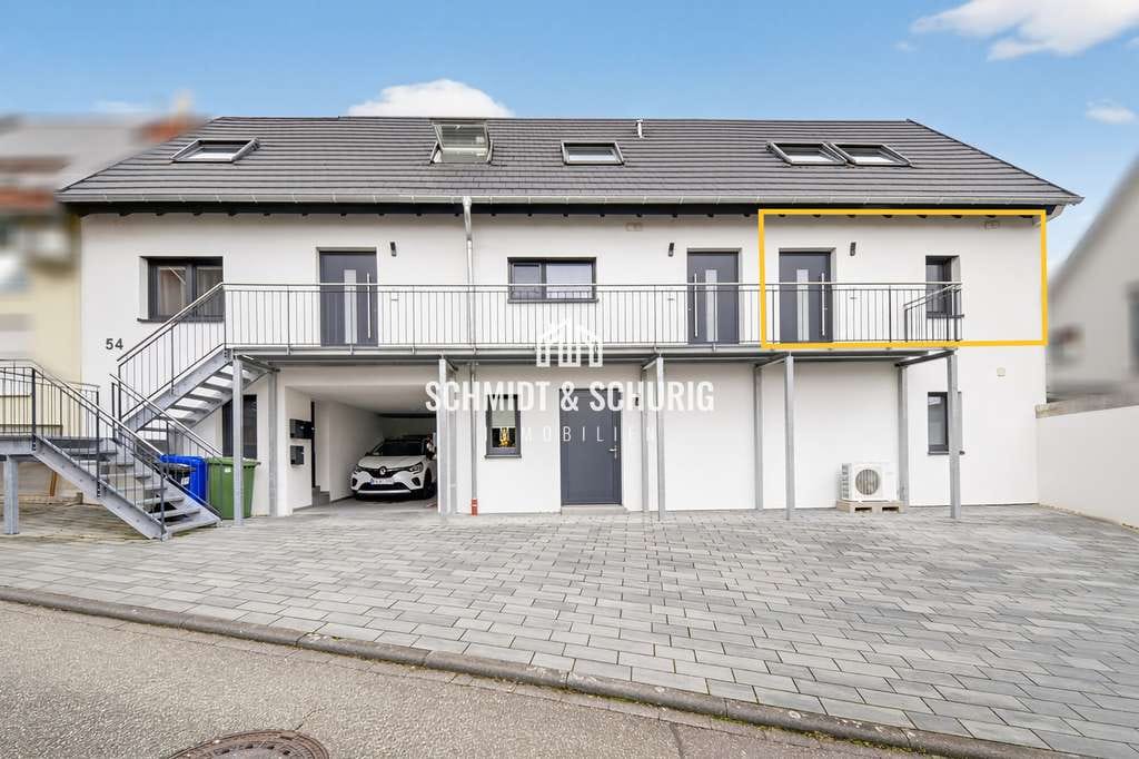 Immobilie in Walzbachtal - Helle kernsanierte 2-Zimmer-Wohnung mit Balkon & Stellplatz - Bild 1
