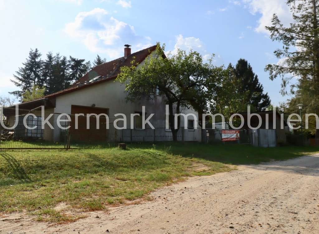 Immobilie in Schorfheide - Lage, Dorfrandlage, Traumlage – Einfamilienhaus in Klandorf zu verkaufen! - Bild 2
