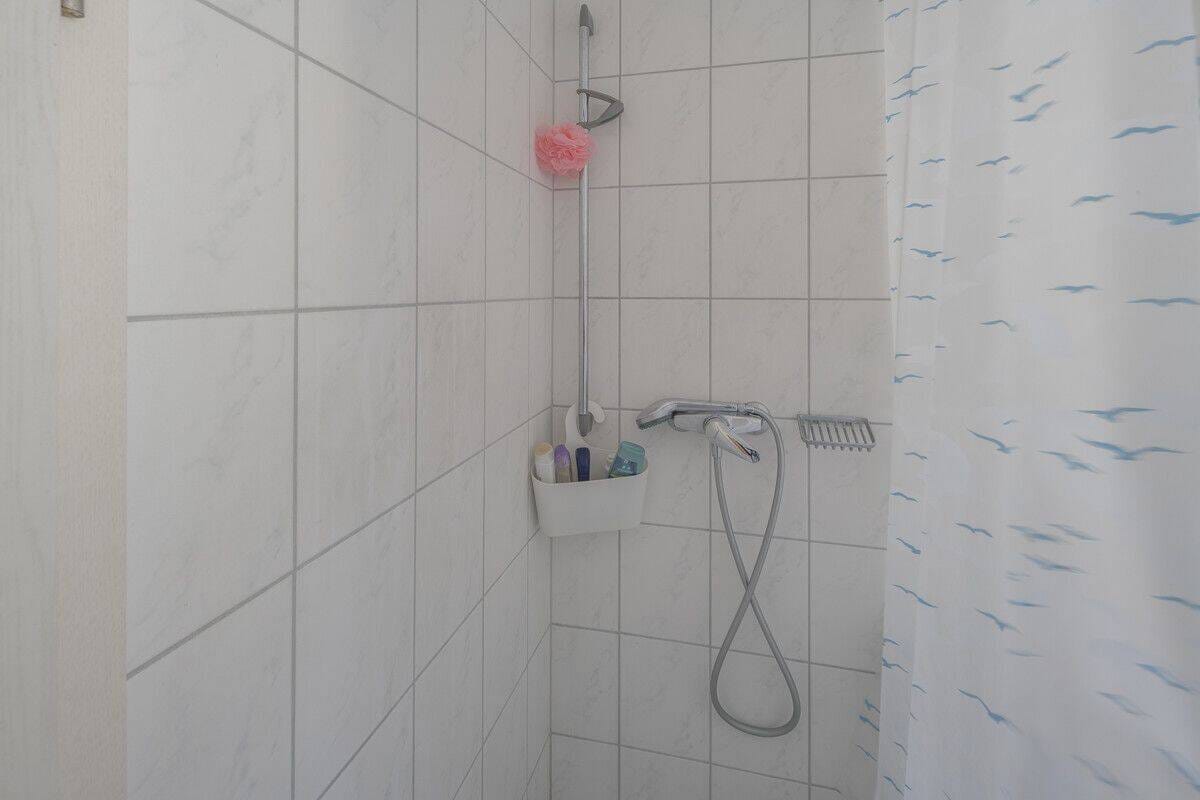Immobilie in Ebringen - Die charmante und idyllische Erdgeschoßwohnung mit Terrasse - nur ein Steinwurf von Freiburg entfernt: genießen Sie hier den Sommer! - Bild 3