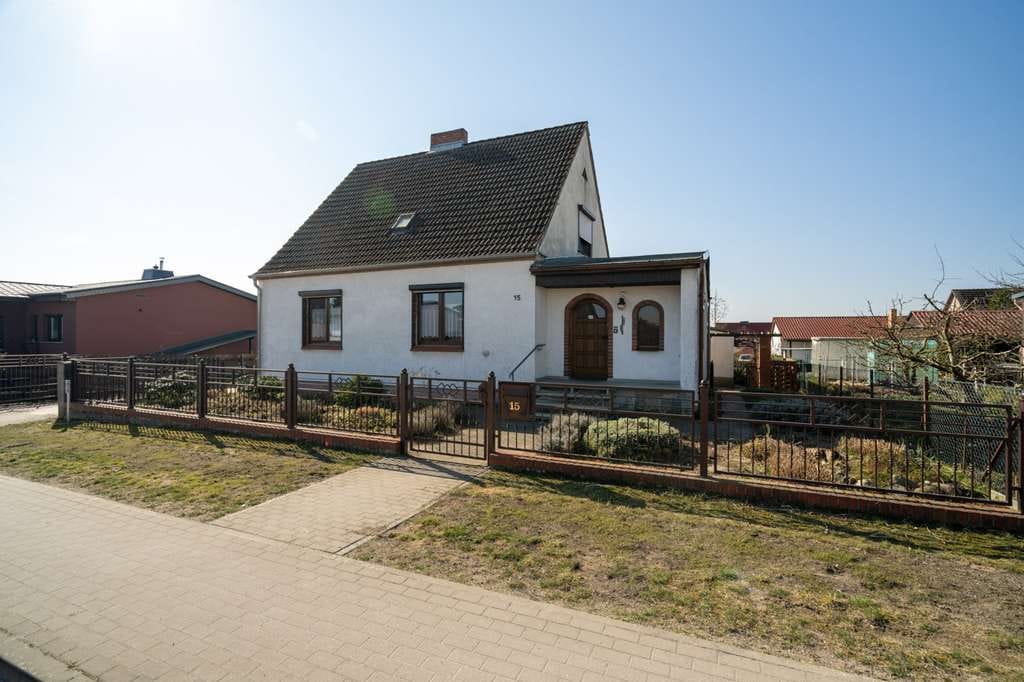 Immobilie in Gartz (Oder) - Solides Einfamilienhaus mit Potenzial und viel Platz zum Gestalten - Bild 3