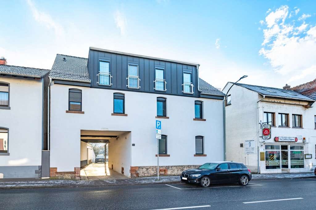 Immobilie in Altenstadt - Altenstadt: "Provisionsfrei" Vollständig vermietetes 4-Parteienhaus in zentraler Wohnlage - Bild 1
