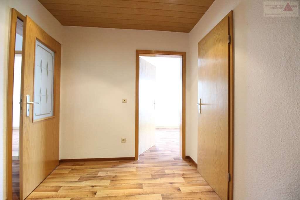 Immobilie in Breitenbrunn/Erzgebirge - Solide vermietetes Mehrfamilienhaus in ländlicher Lage mit Entwicklungsperspektive - Bild 1