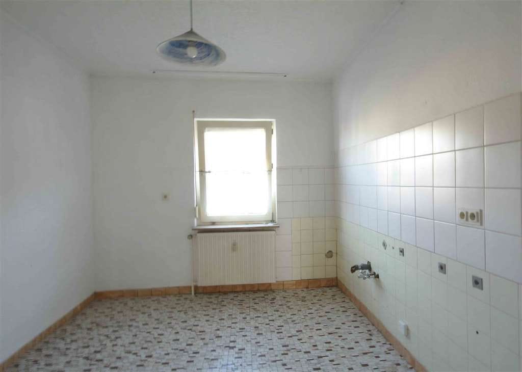 Immobilie in Möckmühl - Große renovierungsbedürftige 4-Zimmer zum Top Preis in Möckmühl-Züttlingen - Bild 4