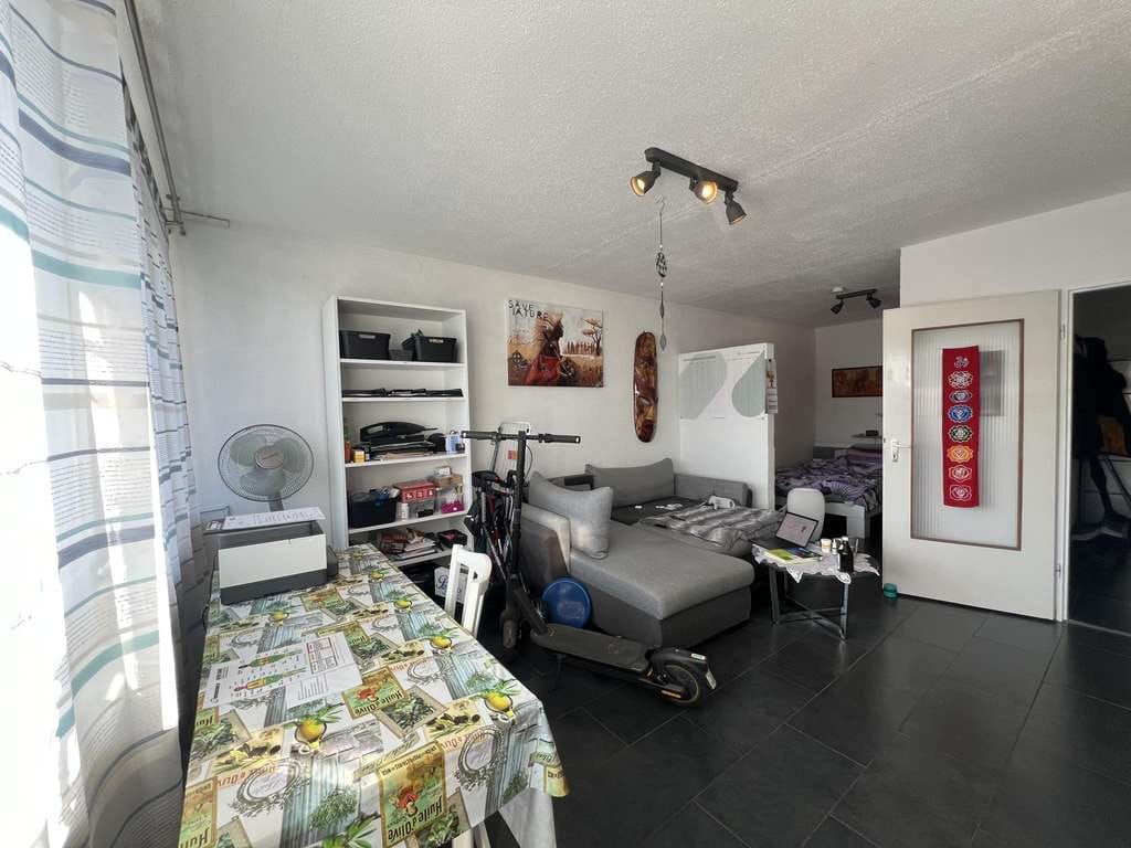 Immobilie in Erlangen - 1,5-Zi.-ETW mit Süd-Balkon in ER-Kriegenbrunn...Kapitalanleger aufgepasst! - Bild 3