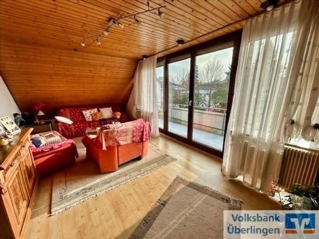 Immobilie in Überlingen - Zentrumsnahe 2,5-Zimmer-Wohnung mit Garage und Stellplatz - Bild 3