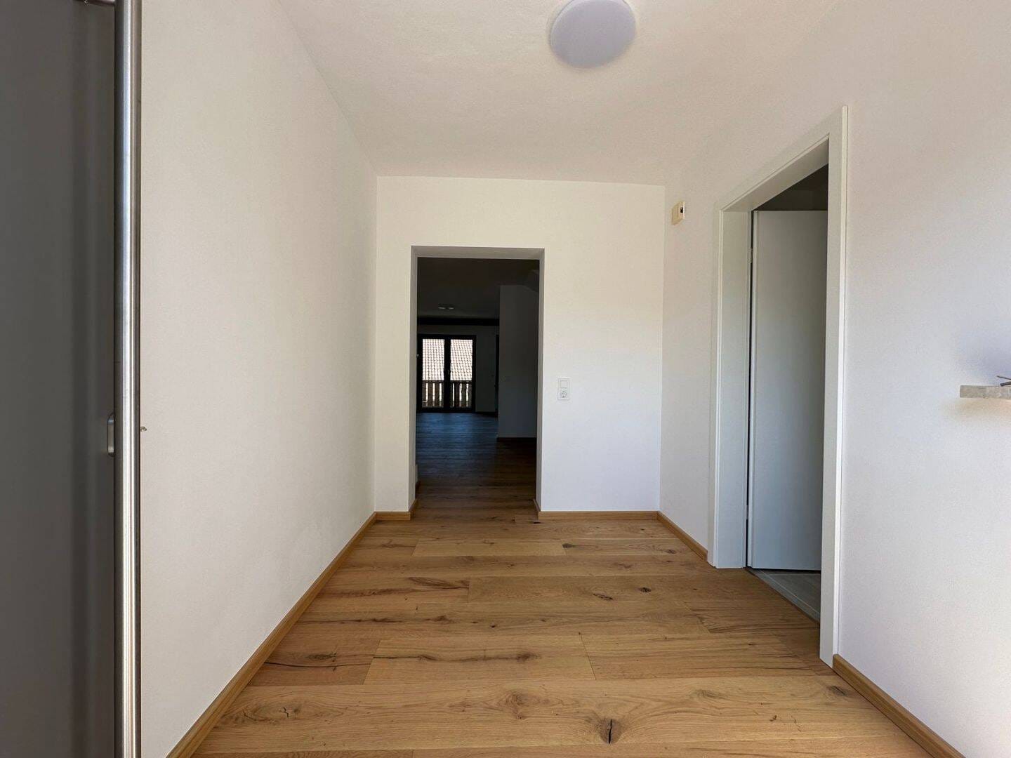 Immobilie in Babensham - Viel Wohnfläche auf kleinem pflegeleichten Grundstück - Bild 1