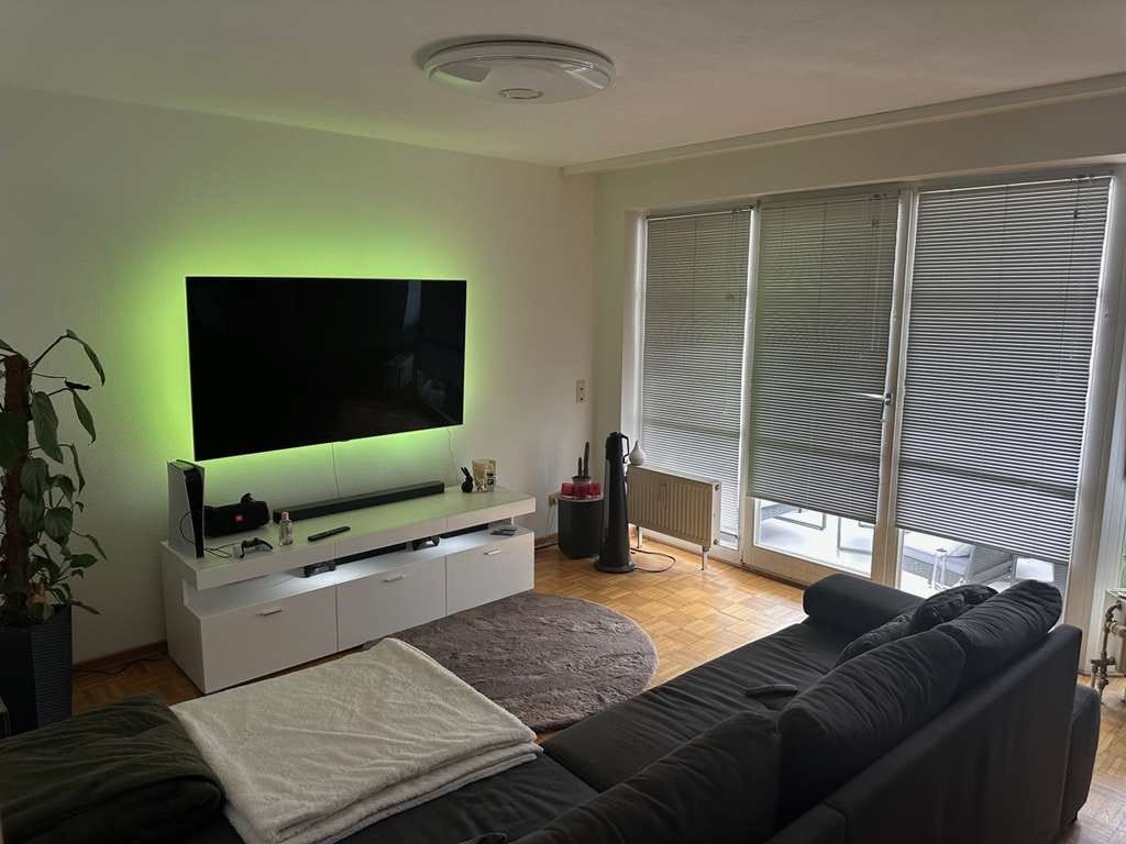 Immobilie in Darmstadt - Kauf in Erbpacht: Lichtdurchflutete Wohnung mit Süd-Balkon im 3. OG, mit Tiefgarage und Fahrstuhl - Bild 2
