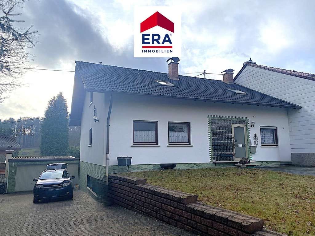 Immobilie in Großrosseln - EINFAMILIENHAUS MIT EINLIEGERWOHNUNG, RUHIGE LAGE, GROSSROSSELN/KARLSBRUNN - Bild 0