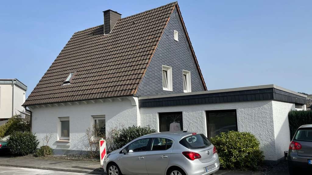 Immobilie in Olpe - Einfamilienhaus zentrumsnah - Bild 2