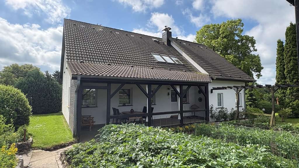 Immobilie in Stralendorf - Großzügiges Haus mit Einliegerbereich - Bild 2