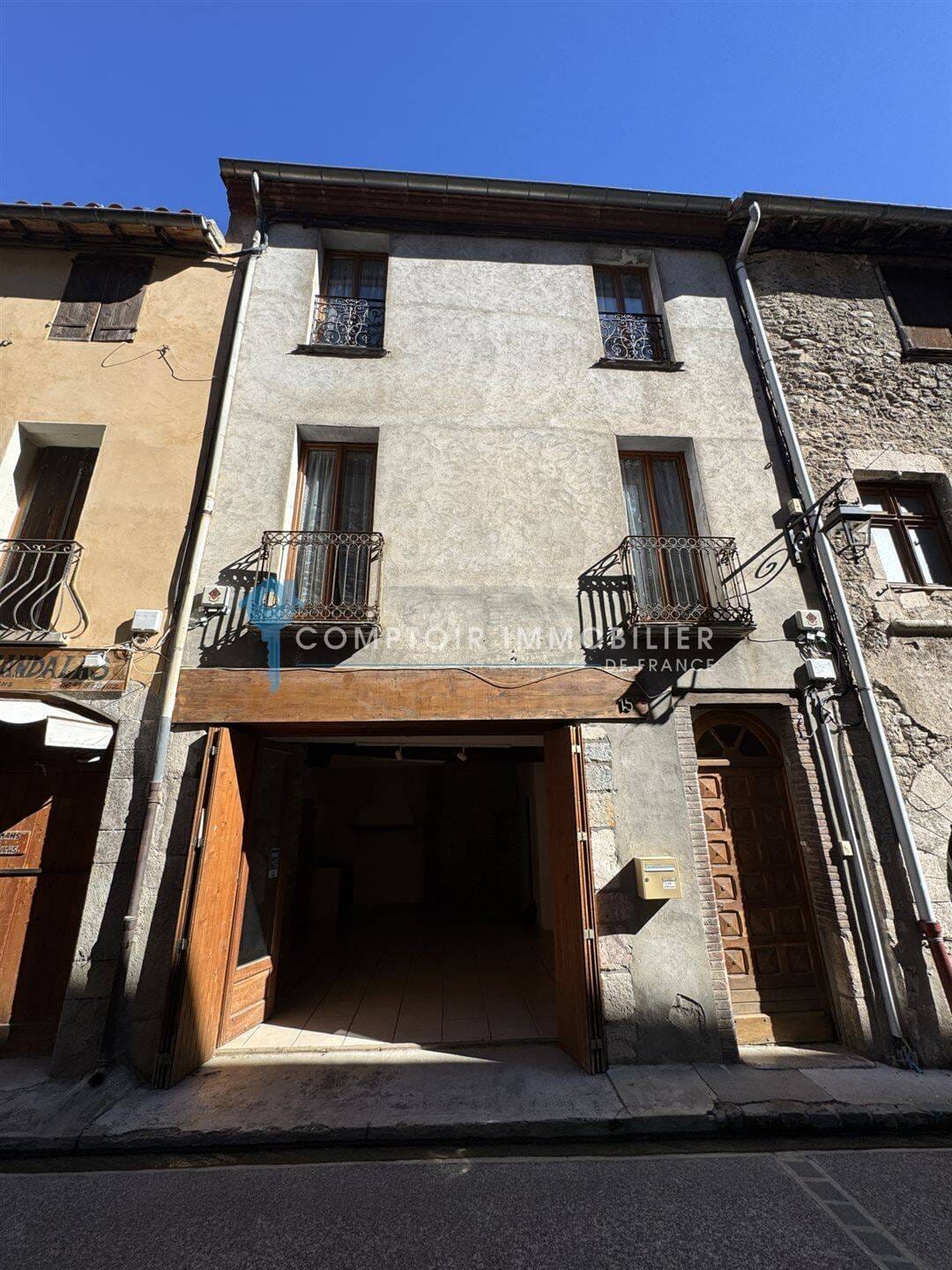 Immobilie in Hornbach - Dorfhaus mit Gewerbeeinheit und Wohnungen in Villefranche-de-Conflent - Bild 2