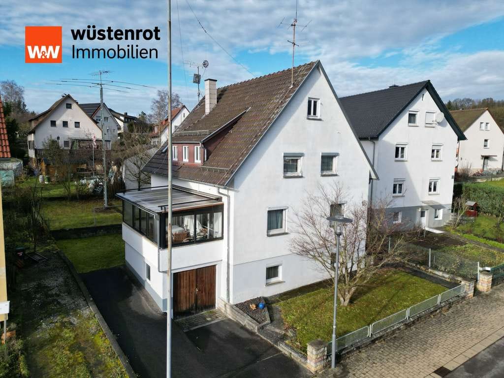 Immobilie in Gaildorf - Familienfreundliches Wohnhaus mit Einliegerwohnung
- massiv gebaut, ruhig & zentral - Bild 0