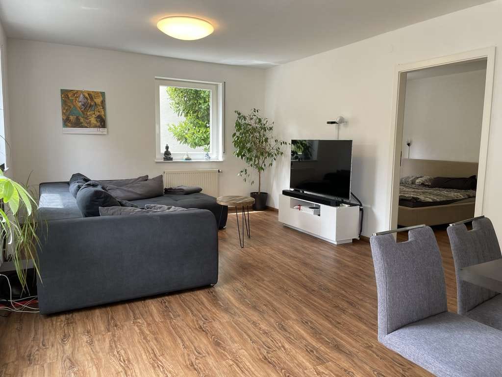 Immobilie in Löwenstein - *** helle, gemütliche 2-Zi.-Whg. mit Terrasse in Hößlinsülz *** - Bild 0