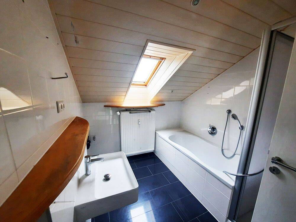 Immobilie in Wiesenbach - WIESENBACH – gepflegte 3,5-Zimmer-Eigentumswohnung mit Balkon - Bild 4