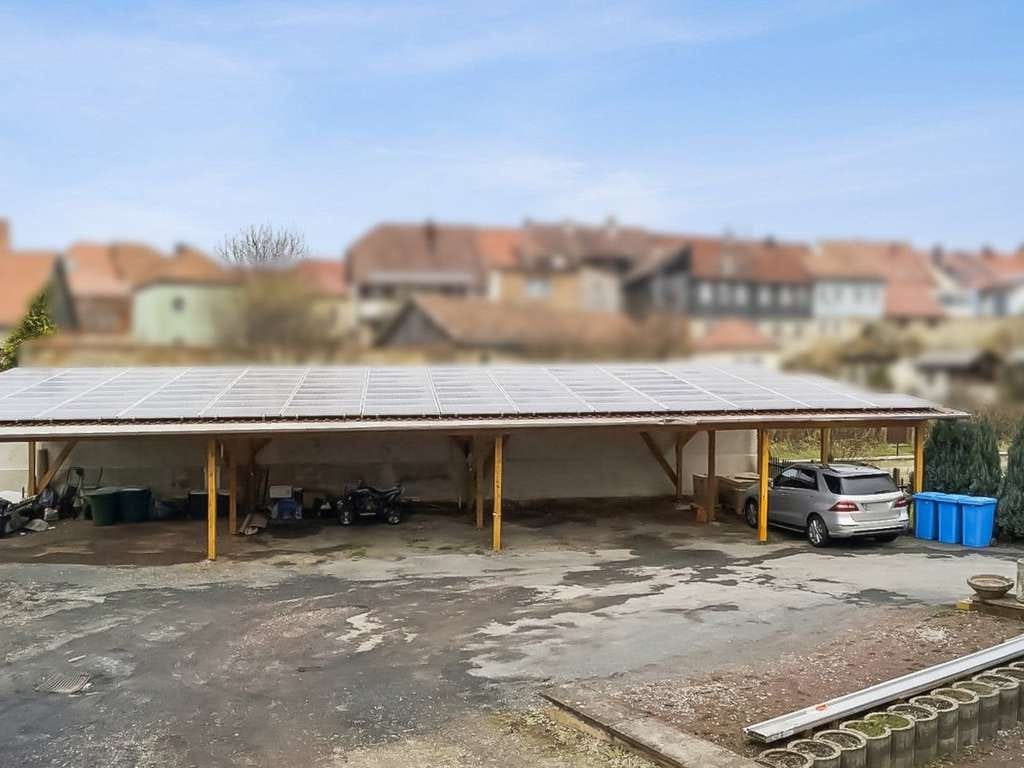 Immobilie in Eisfeld - Vollvermietetes Mehrfamilienhaus mit 4 Wohneinheiten und einer Gewerbeeinheit in Eisfeld - Bild 1