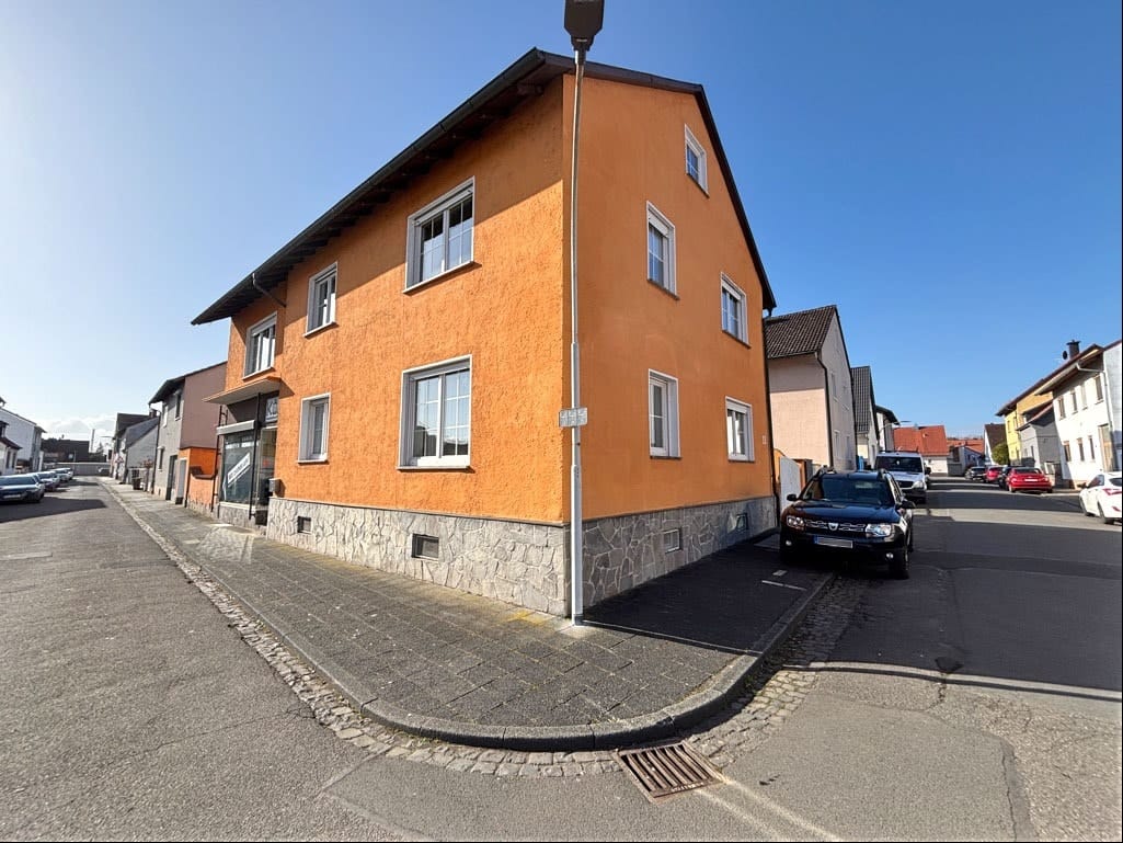 Immobilie in Stockstadt am Main - Zwei Wohnungen und Gewerbe! - Bild 1