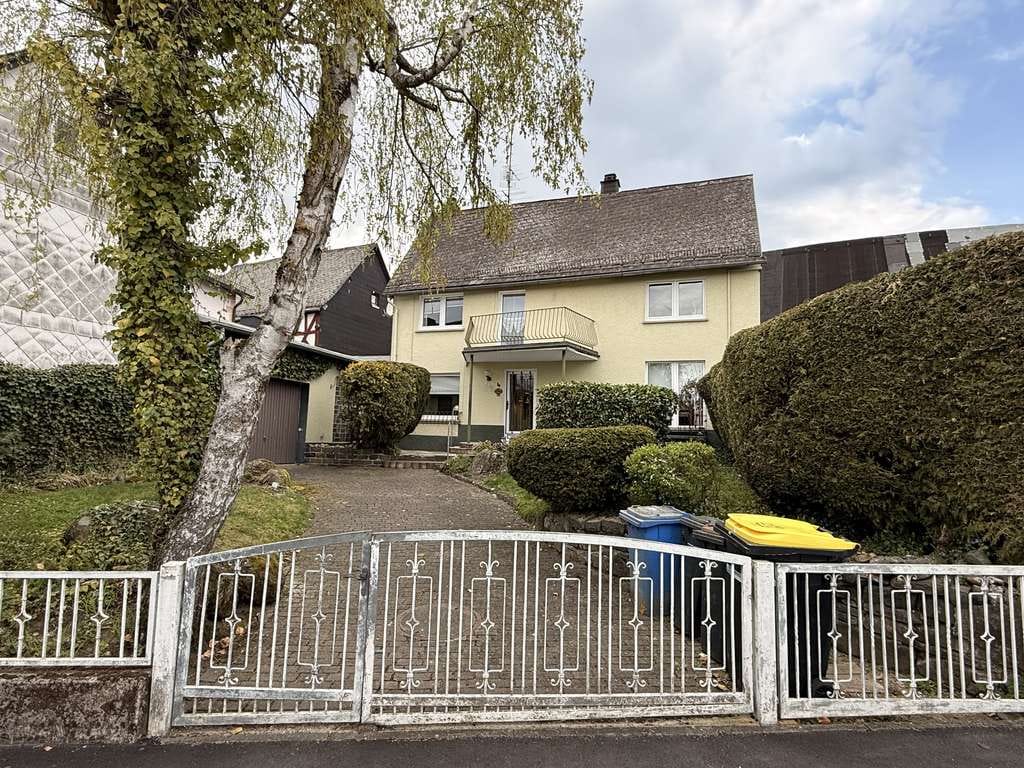Immobilie in Greifenstein - Einfamilienhaus mit Burgblick - Bild 0