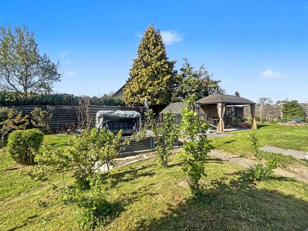 Immobilie in Eggolsheim - Ein Einfamilienhaus mit Einliegerwohnungen voller Möglichkeiten – Zuhause gestalten in Eggolsheim - Bild 1