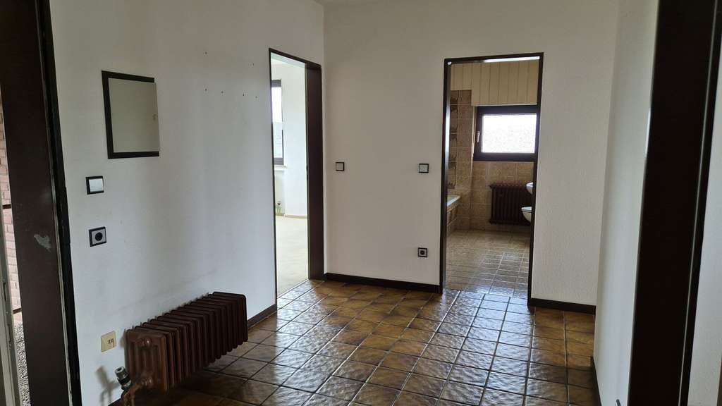 Immobilie in Haltern am See - Attraktive 4,5 Zimmer Eigentumswohnung mit Kamin, XXL-Balkon & Garage in Haltern-Stadt - Bild 4