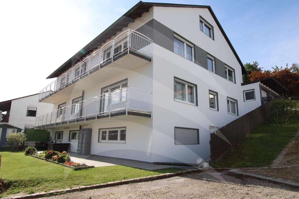 Immobilie in Altdorf - Großzügiges Mehrgenerationenhaus, naturnah und ruhig gelegen! - Bild 1