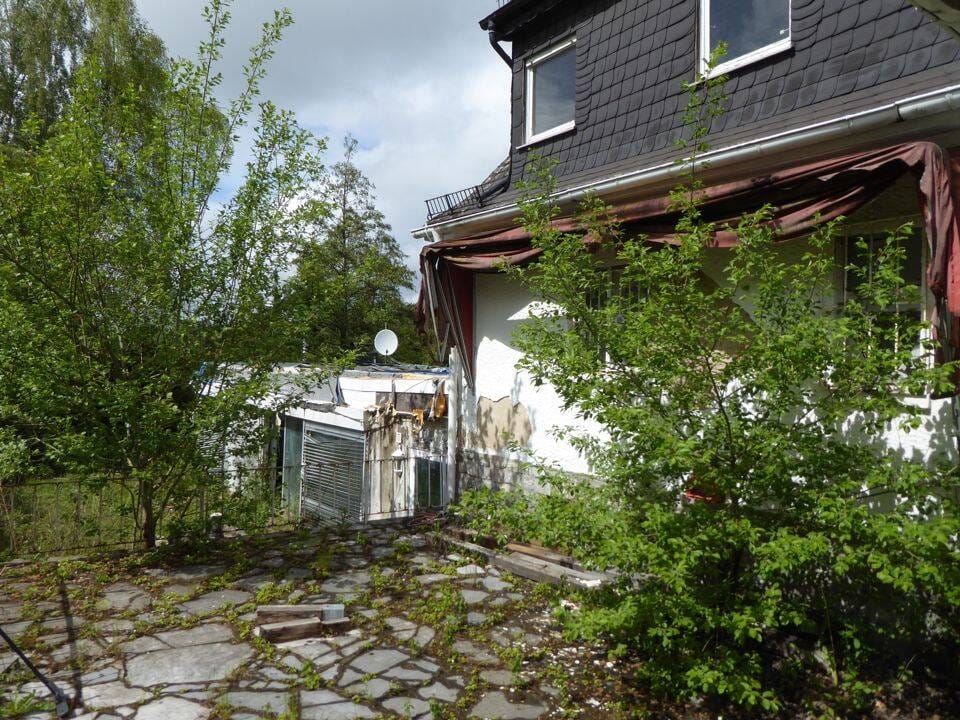 Immobilie in Schmitten - Viel Raum für Ideen - sanierungsbedürftiges Haus in der Hegewiese! - Bild 0